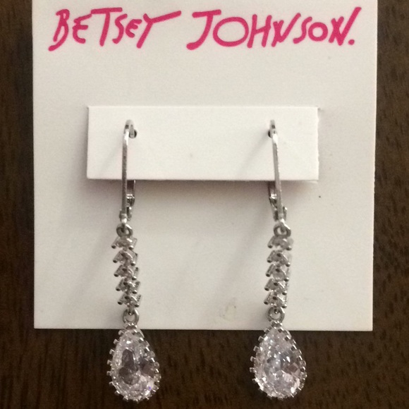 Betsey Johnson Jewelry - Betsey Johnson New Crystal Teardrop Earrings